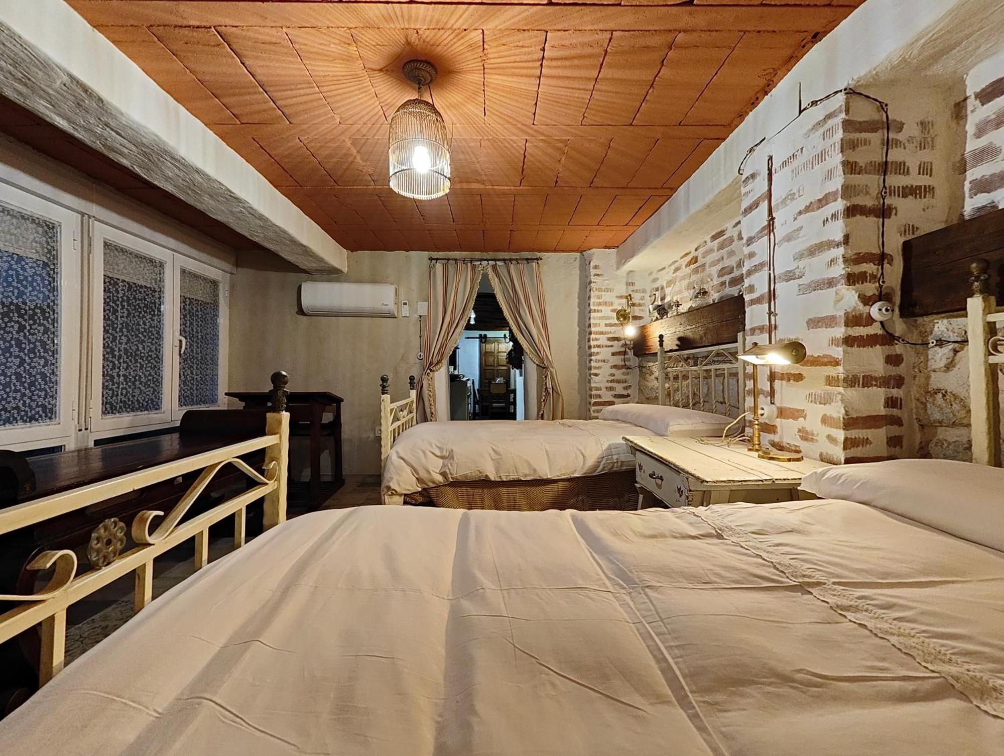 Apartamentos Casa Nino Montefrío Esterno foto